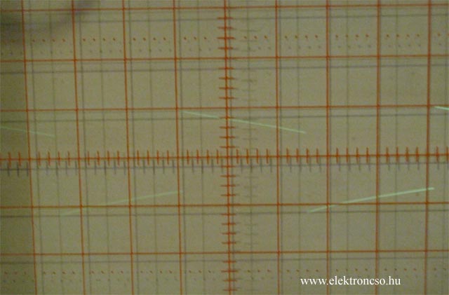 ez erősítő kimenete 10Hz-en ez erősítő kimenete 10Hz-en
